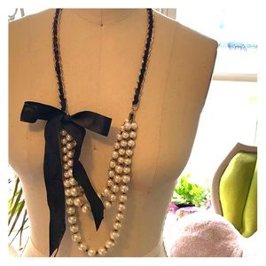 Chanel imitation layered pearl necklace